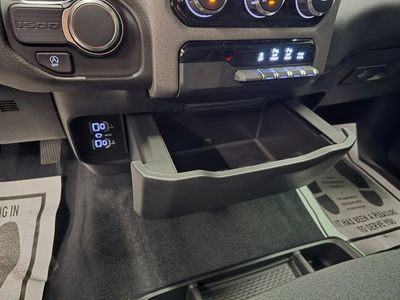 2026 Ram 1500 — photo 26 view