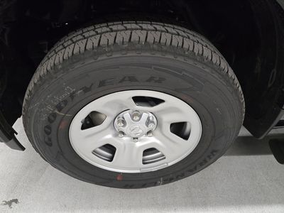 2026 Ram 1500 — photo 10 view