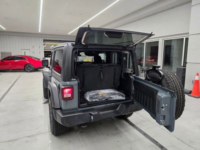 2026 Jeep Wrangler — photo 30 view