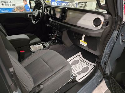 2026 Jeep Wrangler — photo 27 view