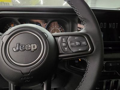 2026 Jeep Wrangler — photo 19 view