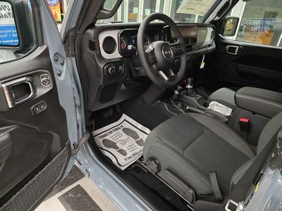 2026 Jeep Wrangler — photo 14 view