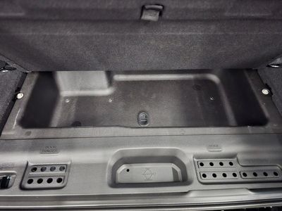 2026 Jeep Wrangler — photo 32 view