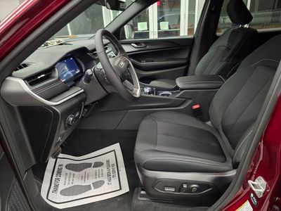 2025 Jeep Grand Cherokee L - Photo 15