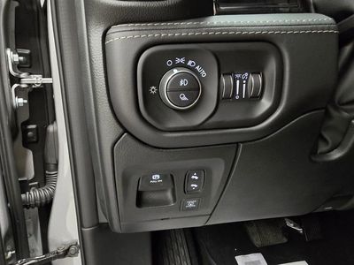 2026 Ram 1500 — photo 39 view