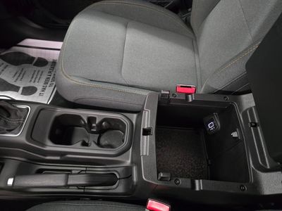 2025 Jeep Wrangler - Photo 24