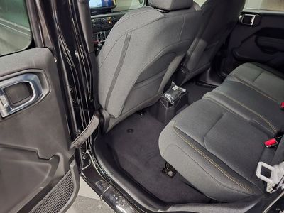 2025 Jeep Wrangler - Photo 26