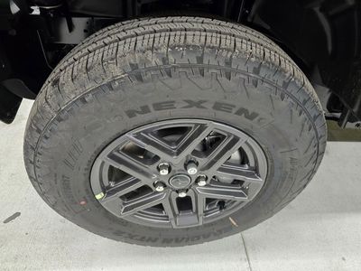 2025 Jeep Wrangler - Photo 9