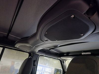 2025 Jeep Wrangler - Photo 32