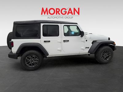 2025 Jeep Wrangler - Photo 7