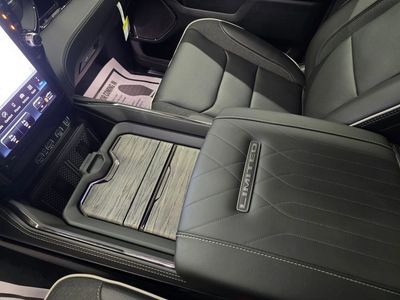 2026 Ram 1500 — photo 32 view