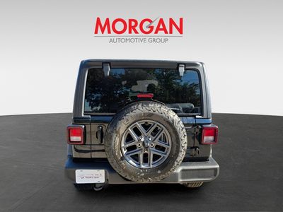 2025 Jeep Wrangler - Photo 5