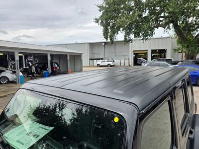 2025 Jeep Wrangler — photo 11 view