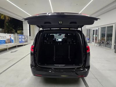 2026 Chrysler Pacifica - Photo 35