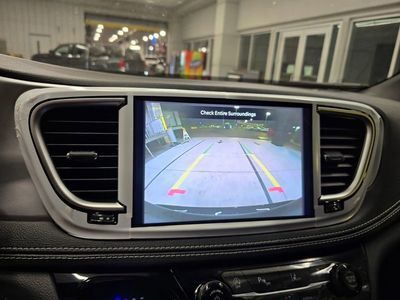 2026 Chrysler Pacifica - Photo 23