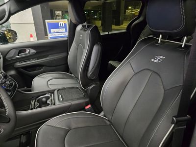 2026 Chrysler Pacifica - Photo 17