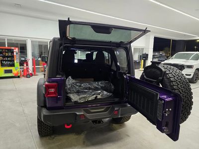 2026 Jeep Wrangler - Photo 38