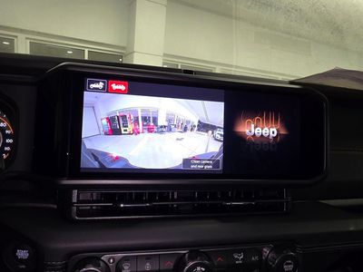 2026 Jeep Wrangler - Photo 26