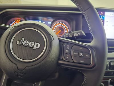 2026 Jeep Wrangler - Photo 21