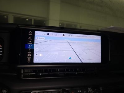 2026 Jeep Wrangler - Photo 24