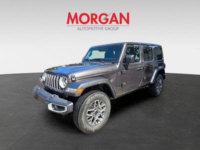 2025 Jeep Wrangler - Photo 2