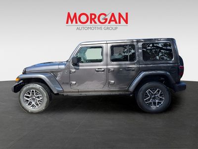 2025 Jeep Wrangler - Photo 3