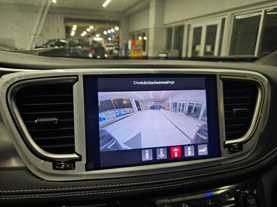 2026 Chrysler Pacifica - Photo 26