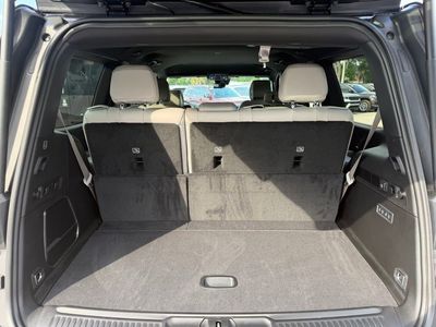 2026 Jeep Grand Wagoneer - Photo 40