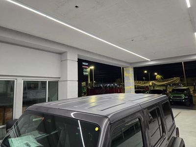 2025 Jeep Wrangler - Photo 10