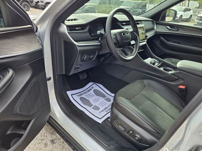 2026 Jeep Grand Cherokee - Photo 15