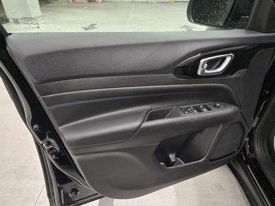 2026 Jeep Compass - Photo 12