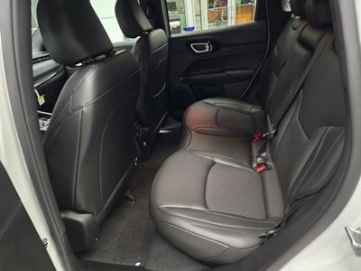 2026 Jeep Compass - Photo 28