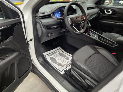 2026 Jeep Compass - Photo 15