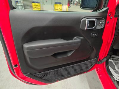 2026 Jeep Wrangler — photo 12 view