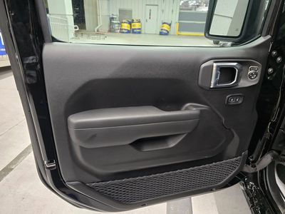 2026 Jeep Wrangler — photo 12 view