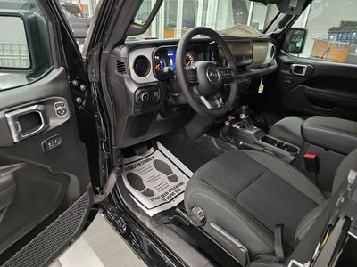 2026 Jeep Wrangler — photo 14 view