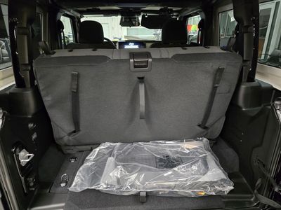2026 Jeep Wrangler — photo 31 view