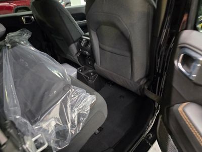 2026 Jeep Wrangler — photo 29 view