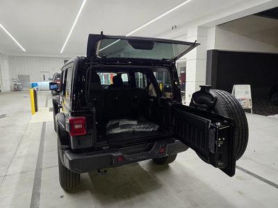 2026 Jeep Wrangler — photo 33 view