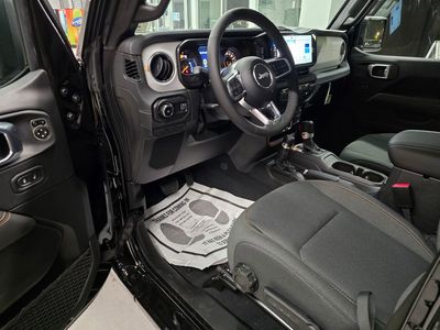 2026 Jeep Wrangler — photo 14 view
