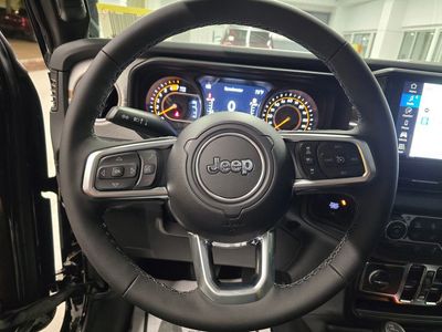 2026 Jeep Wrangler — photo 16 view