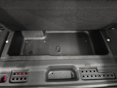 2026 Jeep Wrangler — photo 32 view