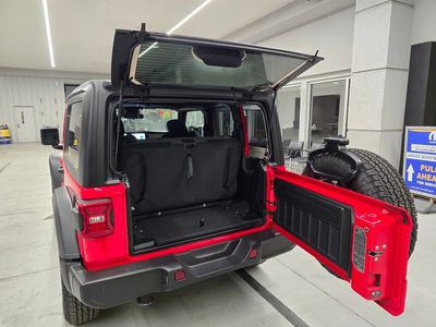 2026 Jeep Wrangler — photo 30 view