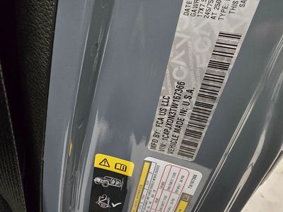 2026 Jeep Wrangler — photo 13 view