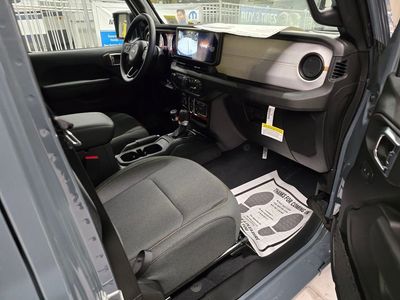 2026 Jeep Wrangler — photo 28 view