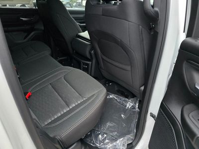 2025 Ram 1500 - Photo 32