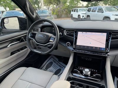 2026 Jeep Grand Wagoneer - Photo 41