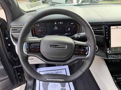 2026 Jeep Grand Wagoneer - Photo 18