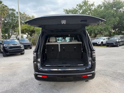 2026 Jeep Grand Wagoneer - Photo 43