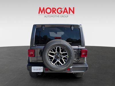 2025 Jeep Wrangler - Photo 5